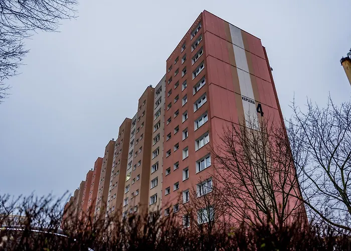 Grunwald Spacious By Bookinghost * 포즈난