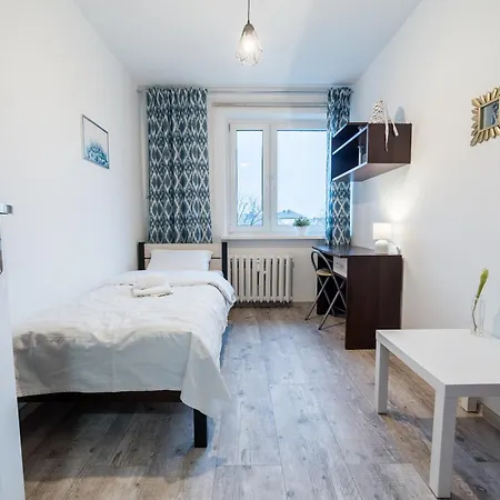 Grunwald Spacious By Bookinghost