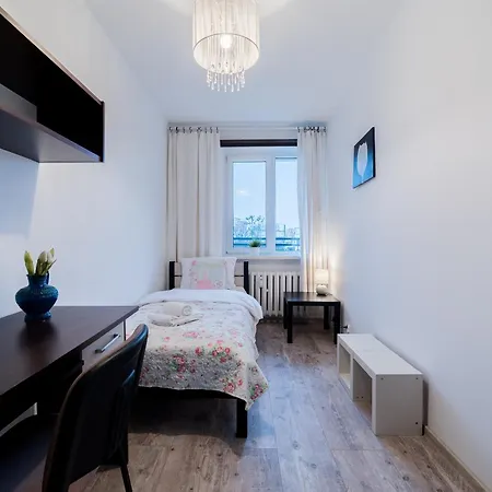 Daire Grunwald Spacious By Bookinghost